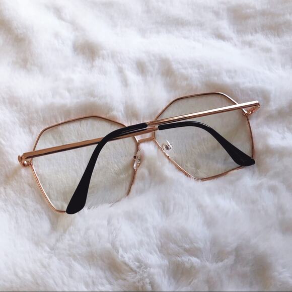 Peyton Rose Gold Hexagon Clear Sunglasses - Picture 9 of 9